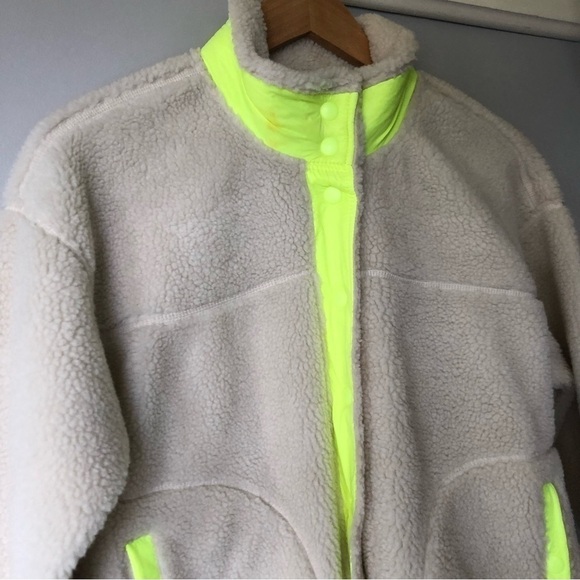 OLD navy sherpa teddy bomber fleece coat jacket - Picture 5 of 8